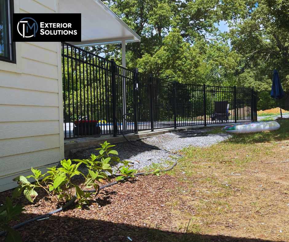 Creating Outdoor Spaces: Aluminum Fencing Ideas for Arlington Heights Backyards