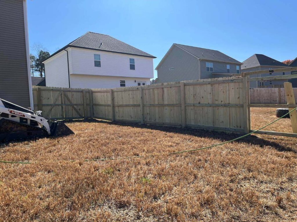 wood fence installation in greenbrier tn
